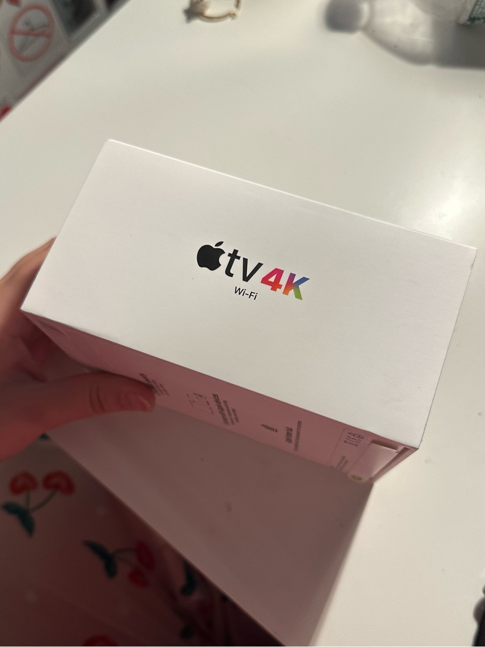 NWT: Apple TV 4K (3rd Gen) Remote Wi-Fi 64GB Streaming Device - Picture 3 of 4